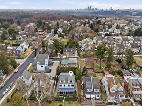 547 Walnut Lane, Philadelphia PA 19128