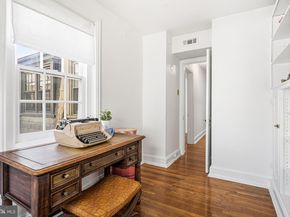 2139 Saint James Place, Philadelphia PA 19103