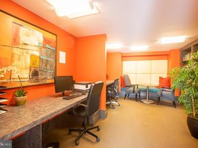 777 7TH Street NW 1017, Washington DC 20001