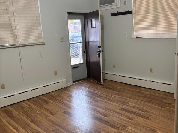 2951 S 15TH Street, Philadelphia PA 19145