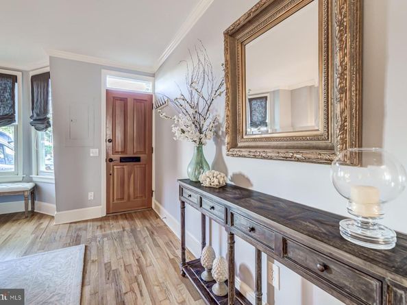 519 N Alfred Street, Alexandria VA 22314