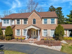 137 Briarwood Drive, Holland PA 18966
