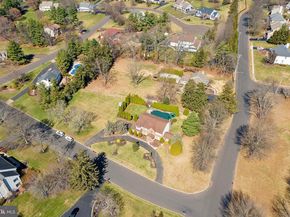 137 Briarwood Drive, Holland PA 18966