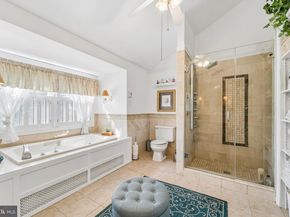 137 Briarwood Drive, Holland PA 18966