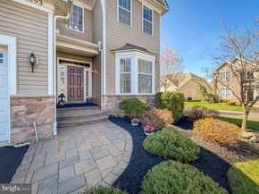 1693 Pierce Way, Yardley PA 19067