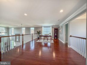 1693 Pierce Way, Yardley PA 19067
