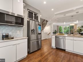 1989 N Adams Street, Arlington VA 22201
