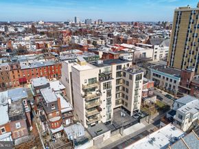 1910 Spring Garden Street 2, Philadelphia PA 19130