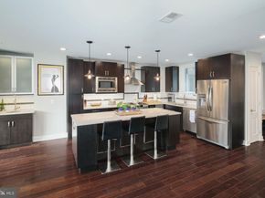 1910 Spring Garden Street 2, Philadelphia PA 19130