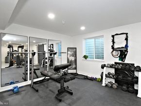206 Grove Valley Court, Chalfont PA 18914