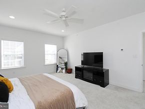206 Grove Valley Court, Chalfont PA 18914