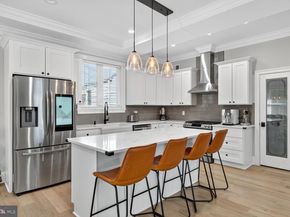 2808 W George Mason Road, Falls Church VA 22042