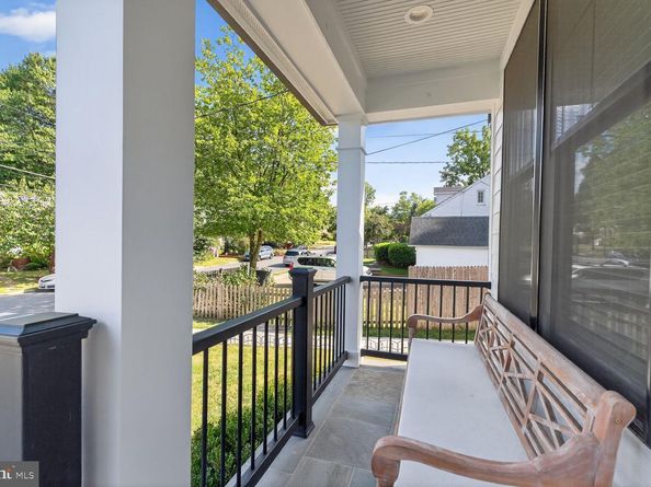 2808 W George Mason Road, Falls Church VA 22042