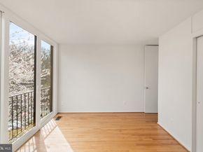 11465 Washington Plaza W, Reston VA 20190