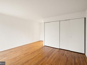 11465 Washington Plaza W, Reston VA 20190