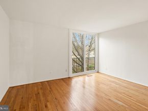 11465 Washington Plaza W, Reston VA 20190