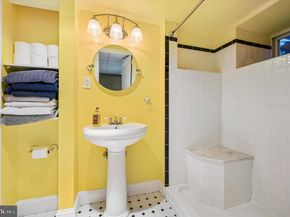 526 Arthur Street, Philadelphia PA 19111