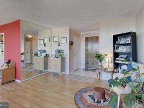 5225 Pooks Hill Road 1319S, Bethesda MD 20814