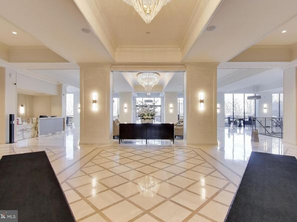 5225 Pooks Hill Road 1319S, Bethesda MD 20814