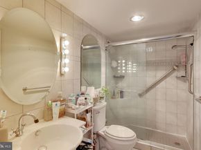 5225 Pooks Hill Road 1319S, Bethesda MD 20814