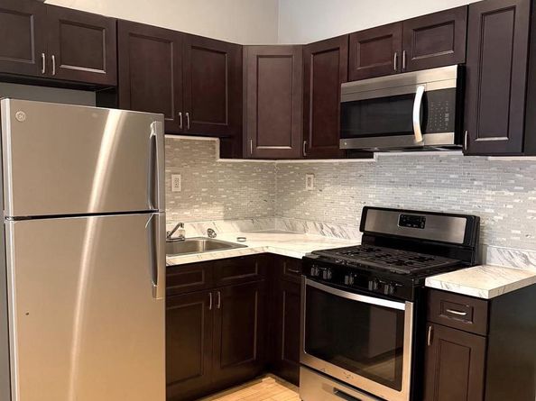 3211 W Montgomery Avenue, Philadelphia PA 19121