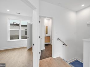 5420 Goshawk Alley, Bethesda MD 20816