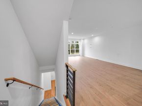 5420 Goshawk Alley, Bethesda MD 20816
