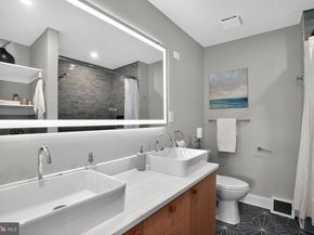 762 N Taylor Street, Philadelphia PA 19130