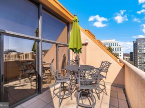 1301 N Courthouse Road 1805, Arlington VA 22201