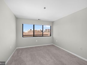 1301 N Courthouse Road 1805, Arlington VA 22201