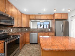 1301 N Courthouse Road 1805, Arlington VA 22201