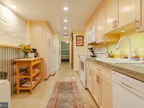 33 Q Street NE, Washington DC 20002