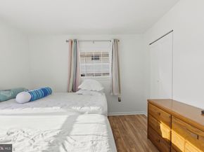 1607 N Brunswick Street, Sterling VA 20164