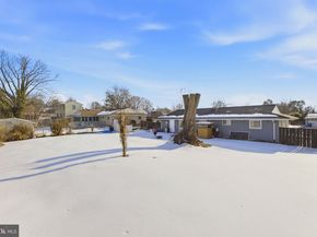 1607 N Brunswick Street, Sterling VA 20164