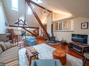 Undisclosed Address #PADE2108250, Bryn Mawr PA 19010