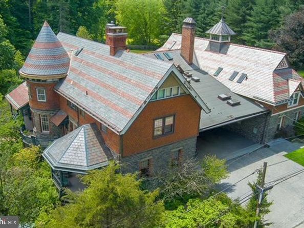 266 Beechwood Drive, Bryn Mawr PA 19010