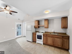 9804 Brightlea Drive, Vienna VA 22181