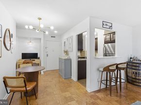 2030 N Adams Street 911, Arlington VA 22201