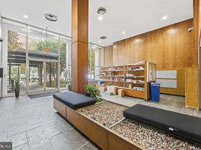 2030 N Adams Street 911, Arlington VA 22201