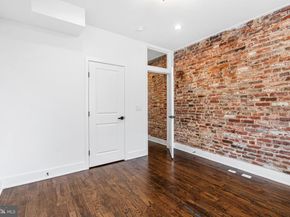 2125 S 9TH Street, Philadelphia PA 19148