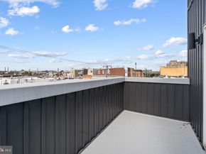 2125 S 9TH Street, Philadelphia PA 19148