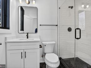 604 Tapawingo Road SW, Vienna VA 22180