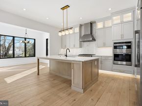 604 Tapawingo Road SW, Vienna VA 22180