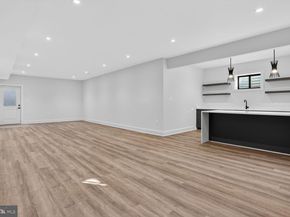 604 Tapawingo Road SW, Vienna VA 22180