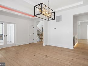 604 Tapawingo Road SW, Vienna VA 22180