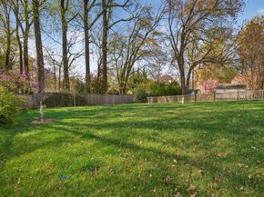 604 Tapawingo Road SW, Vienna VA 22180