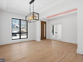 604 Tapawingo Road SW, Vienna VA 22180