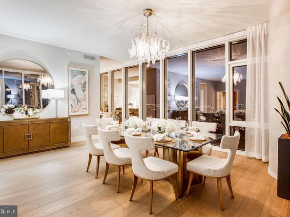 301 S Broad 2501, Philadelphia PA 19107