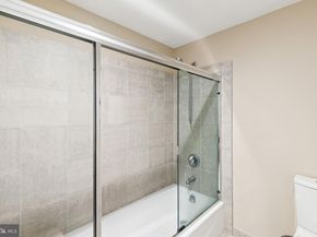 1737 Chestnut Street 501, Philadelphia PA 19103