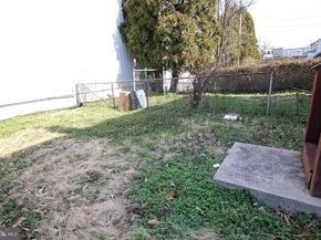 14 Maple Street, Conshohocken PA 19428